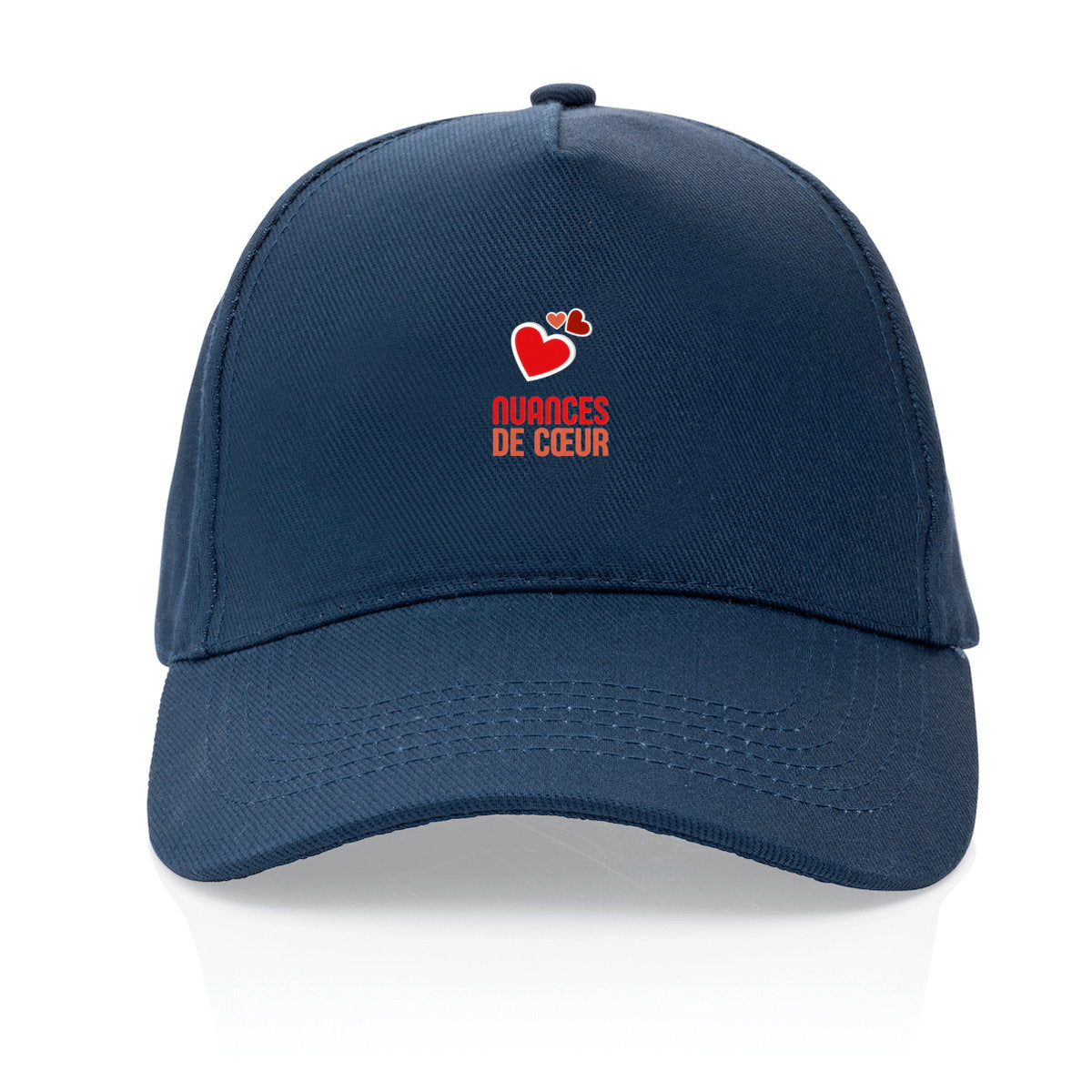 Casquette 100% recyclée - Amour en nuances de coeurs rouges - face_1